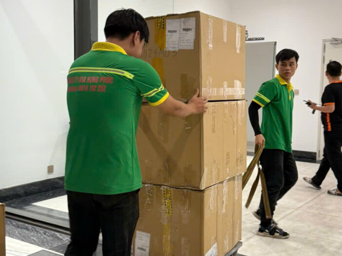 Thực hiện chuyển văn phòng trọn gói