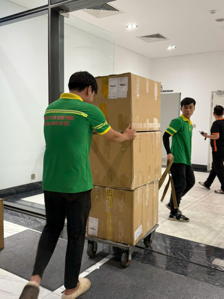 Thực hiện chuyển văn phòng trọn gói